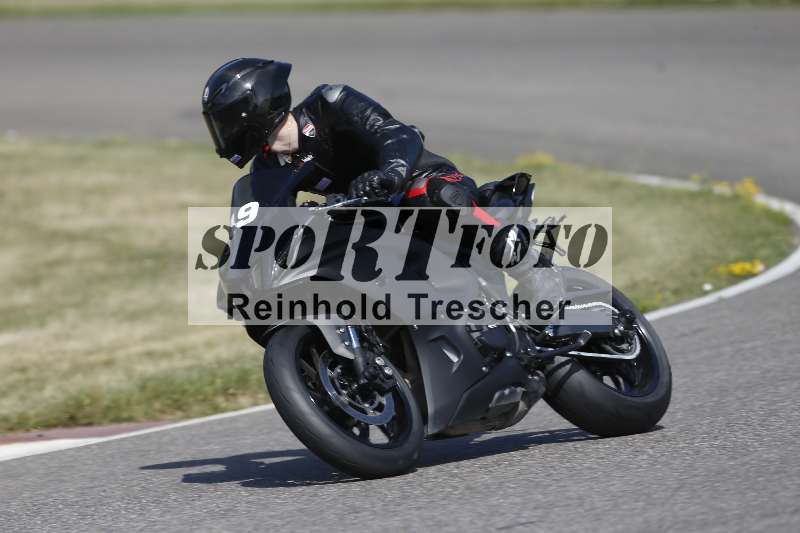 /21 17.06.2026  Ducati Schweiz Track Warmup ADR/Gruppe blau/49